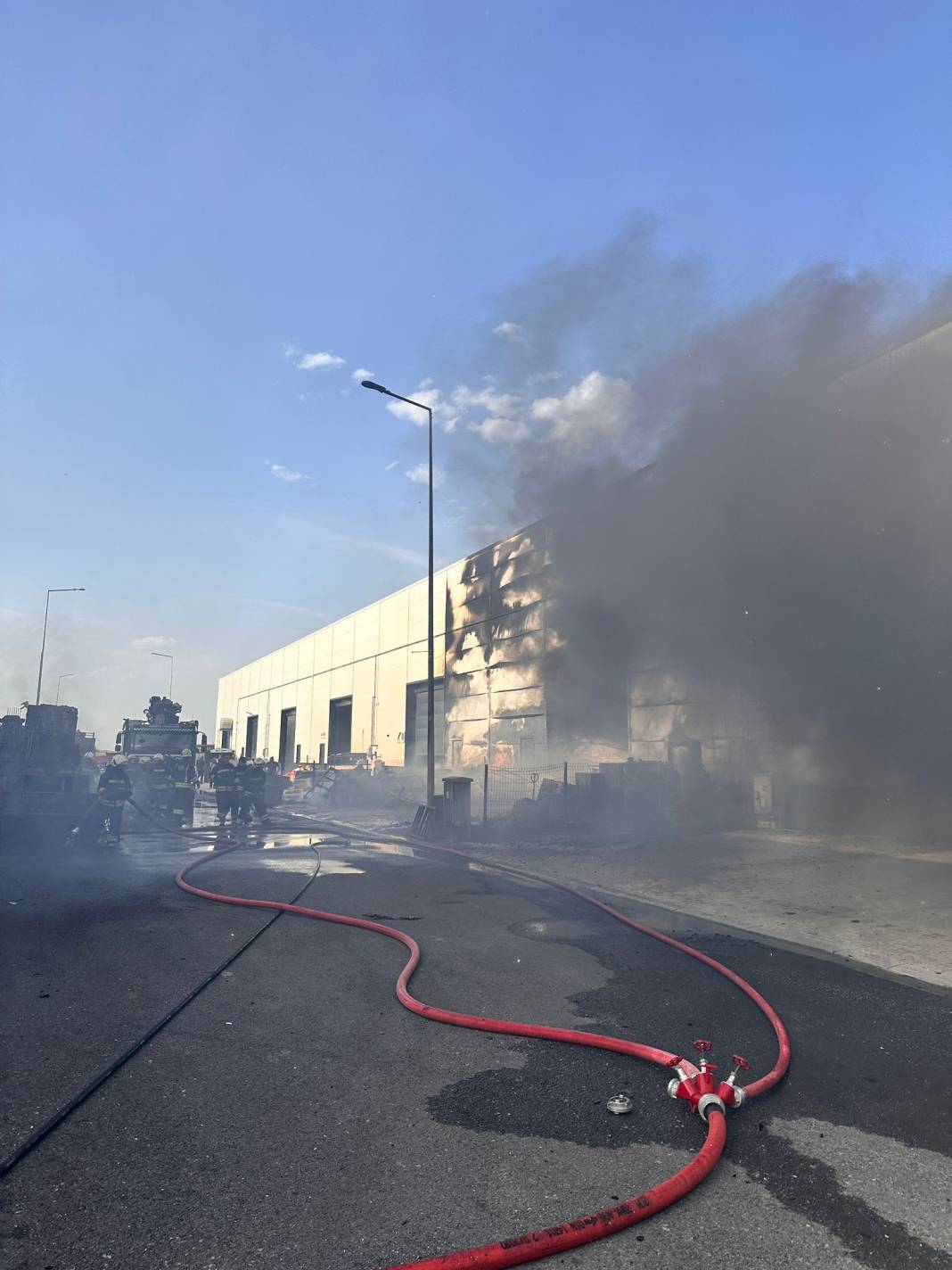 Konya’da 2 fabrika yanmıştı! Görüntüler ortaya çıktı 9